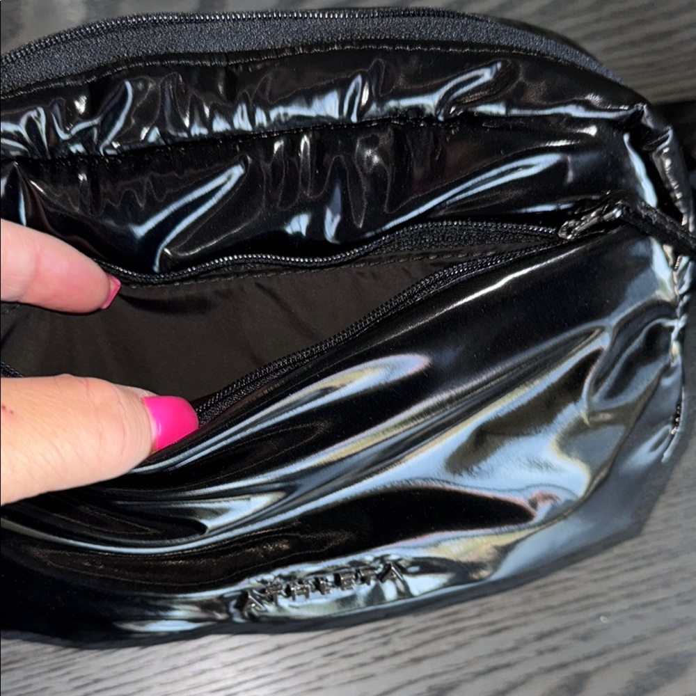Athleta Glossy Black Pouch - Picture 4 of 4